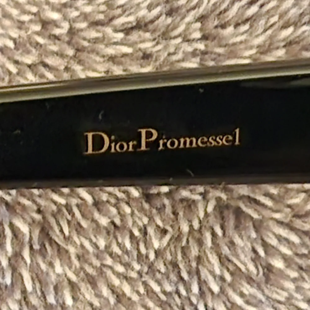 AUTHENTIC VINTAGE Dior Sunglasses - Picture 4 of 12